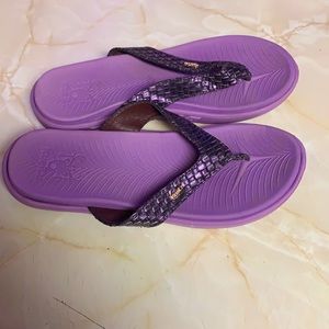 KuaiLu Womens Flip Flops Size 41 US 9